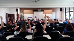 Abertura da campanha salarial levou associados à UCS